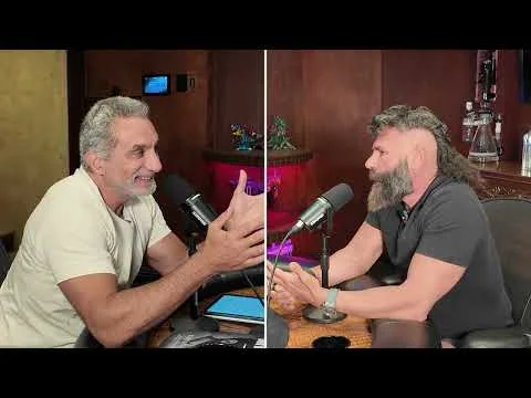 Dan Bilzerian in an interview published by Bassem Youssef en Albernameg.