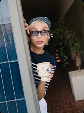 Emma Chamberlain, photograph from the linked publication
