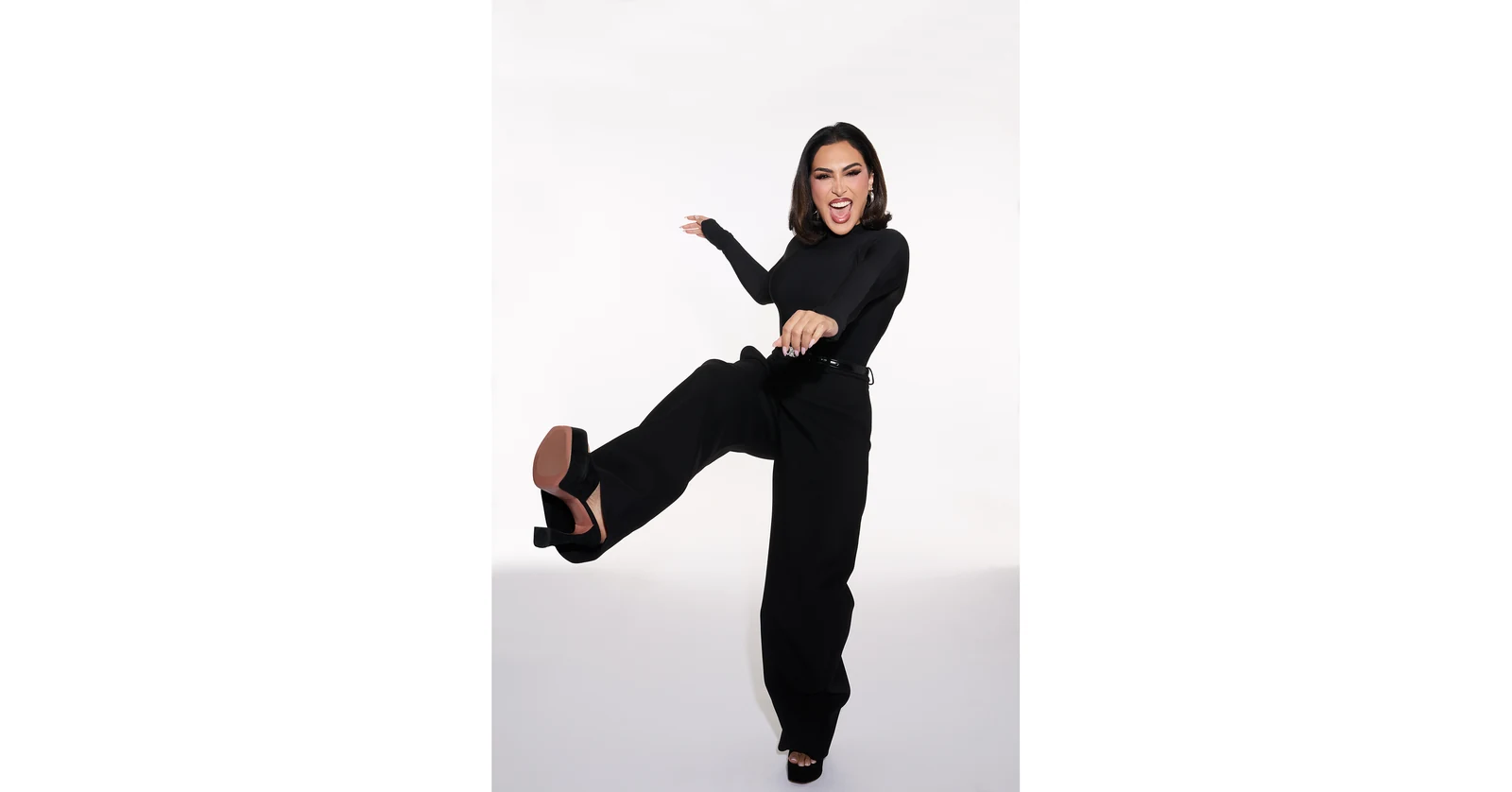 Huda Kattan, photograph from the linked publication