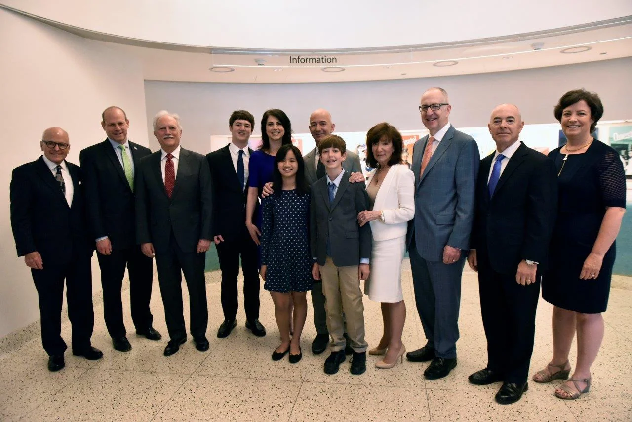 Jeff Bezos: Naturalization Ceremony.